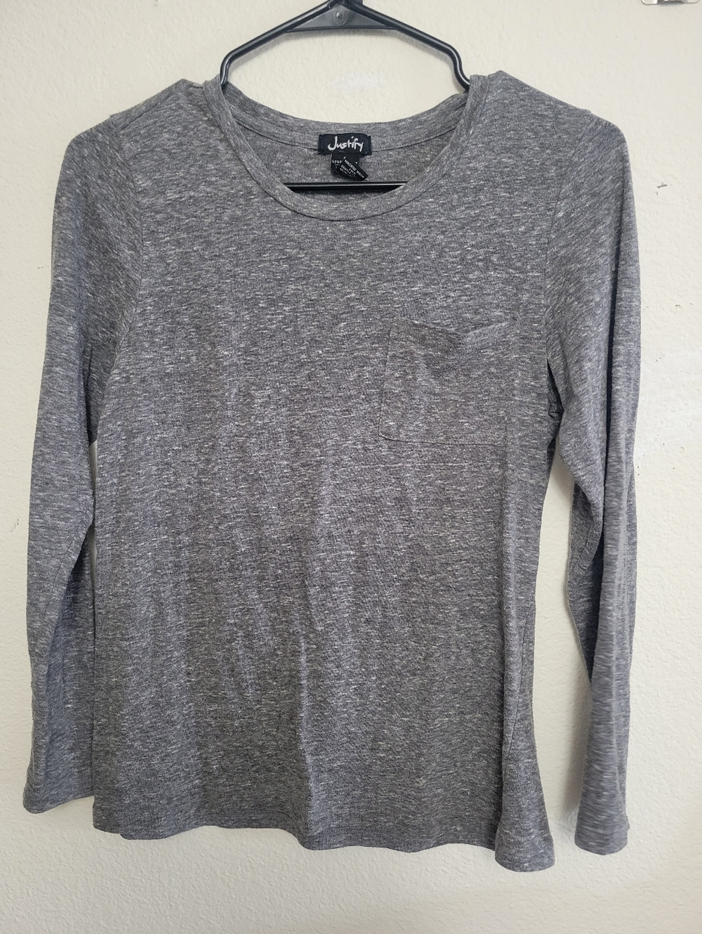 Womens small gray long sleeve shirt